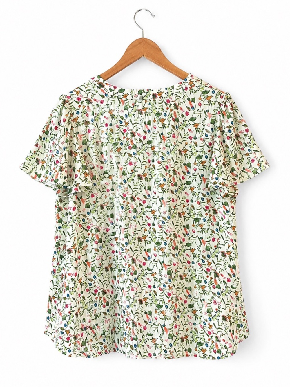 Rose + Olive Floral Cream Color Pintuck Short-Sleeve Women's Top - Size 1X - Picture 2 of 3